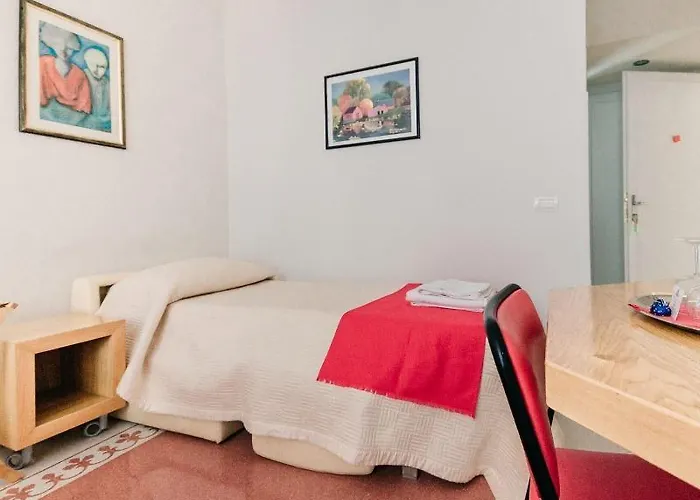 Adriano Augusto Bed & Breakfast 5*